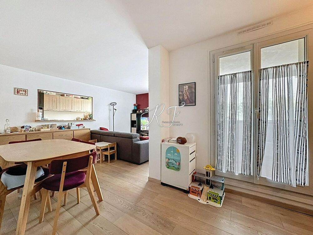 Appartement lumineux proche des écoles