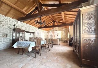  Maison  vendre 6 pices 191 m