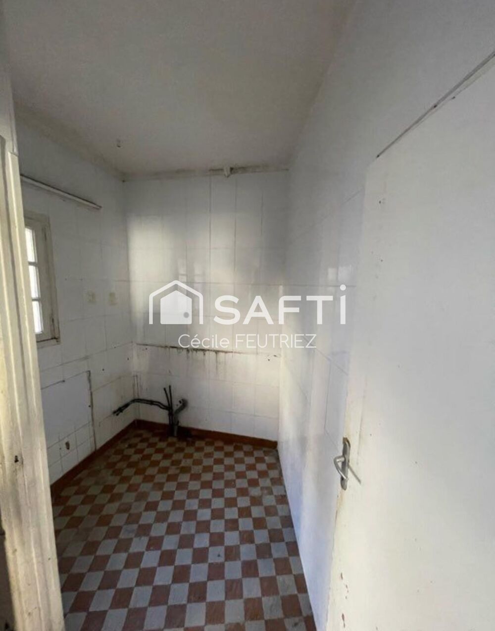 Vente Immeuble Immeuble avec local commercial Larche
