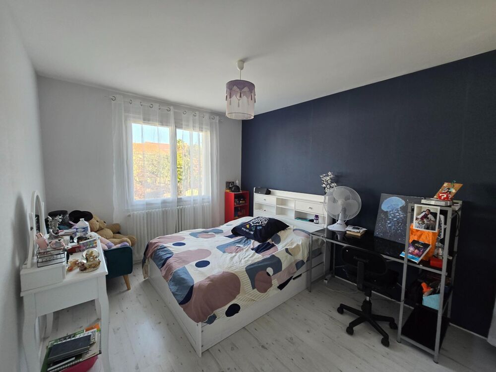 Vente Maison A 10 MINS DE BRESSUIRE MAISON PLAIN PIED A FORT POTENTIEL  / 7 PIECES ! STUDIO D'ENREGISTREMENT ET ATELIER PEINTURE La chapelle-saint-laurent