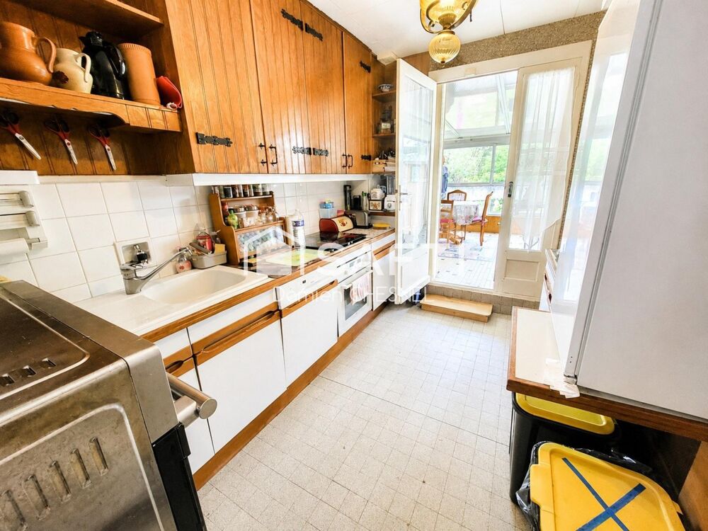 Maison familiale 120 m² sur 3 niveaux avec véranda, 4 chambres