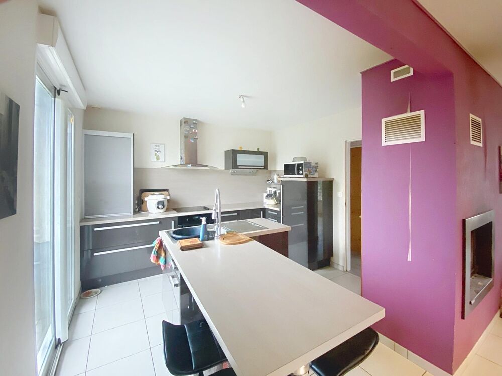 Vente Maison Maison 111 m², 5 chs, sous sol, terrain 465 m², Messei Messei