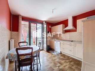  Immeuble  vendre 168 m