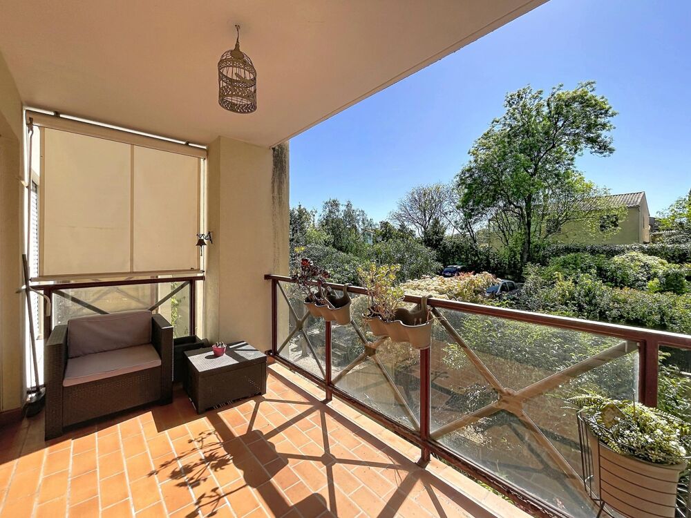 T3 EN RESIDENCE ARBOREE TERRASSE ET PARKING