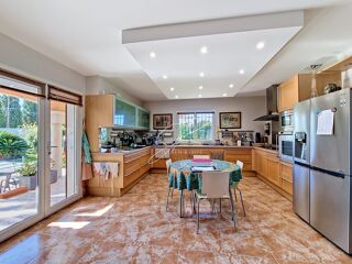  Maison à vendre 7 pièces 255 m²