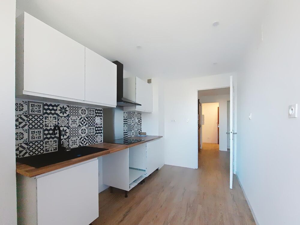 Vente Appartement T4 entièrement rénové avec garage et parking Perpignan