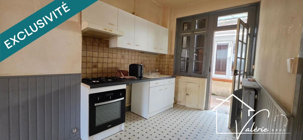 Vente Maison Centre de Saint-Germain-Lembron – Maison de bourg avec garage et patio, fort potentiel de rénovation Saint-germain-lembron