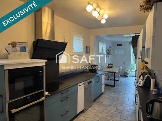  Maison  vendre 10 pices 156 m
