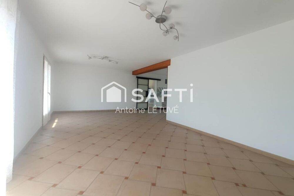 Vente Maison Pavillon 4 Chambres,  2 bureaux, sous sol complet Fouilloy