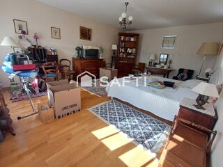  Maison � vendre 8 pi�ces 213 m�