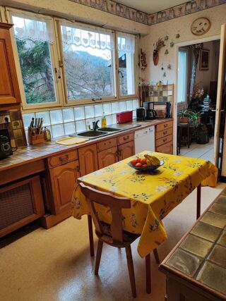  Immeuble � vendre 351 m�