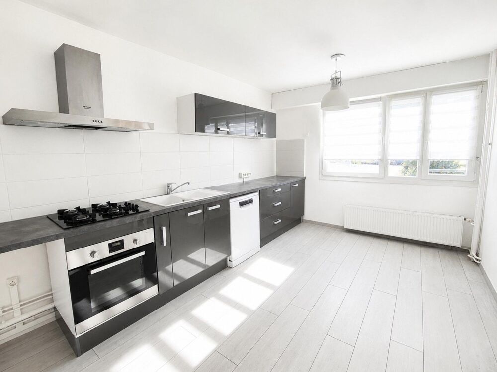 Vente Appartement Lumineux F3 Metz 79 m2, 2 chambres, extérieurs Metz