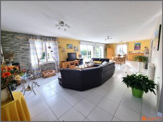  Maison � vendre 9 pi�ces 218 m�