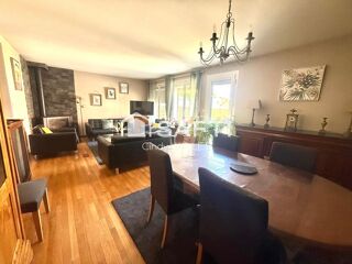  Maison  vendre 10 pices 370 m