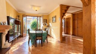 Vente Maison Maison familiale 105 m² traversante avec jardin, à deux pas des écoles à Ormesson-sur-Marne Ormesson-sur-marne