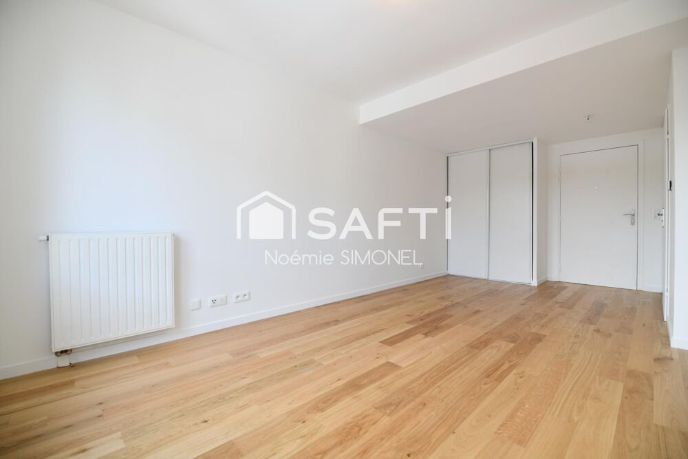 Studio refait à neuf !! Copropriété construite en 2015!