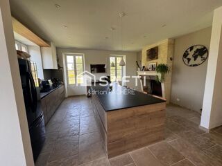  Maison à vendre 7 pièces 254 m²