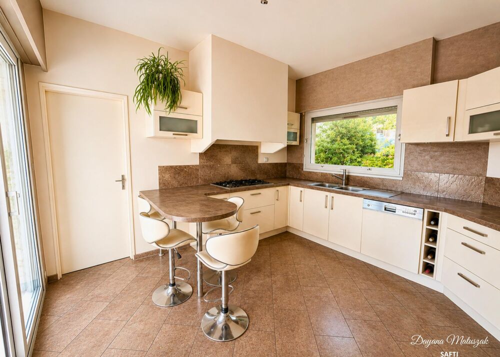 Maison lumineuse, confortable et vie de plein pied
