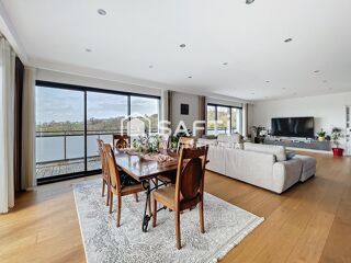  Maison � vendre 7 pi�ces 240 m�