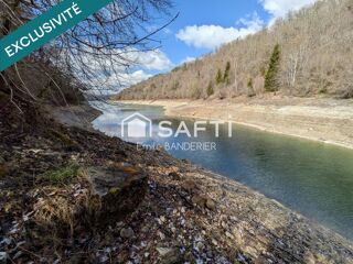  Terrain à vendre 12818 m²