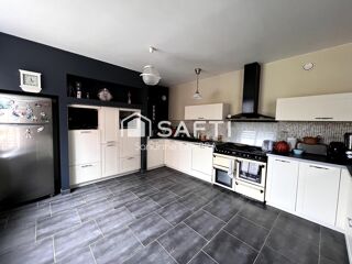  Maison � vendre 9 pi�ces 227 m�