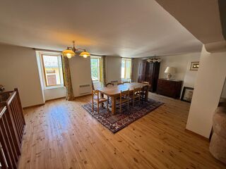  Maison  vendre 6 pices 180 m