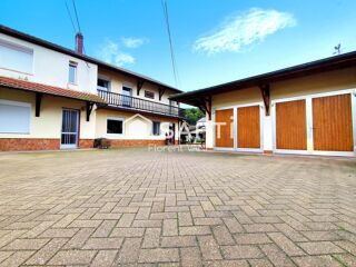  Maison à vendre 12 pièces 230 m²