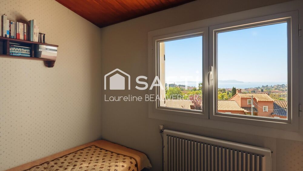 à vendre  Maison Carqueiranne (83320)