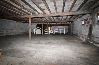  Immeuble � vendre 140 m�