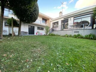  Maison � vendre 7 pi�ces 225 m�