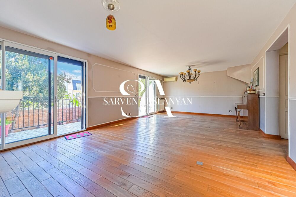 Maisons à vendre de 238 m2 à 6 minutes de la Gare RER D Maisons Alfort / Alfortville