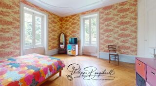  Maison � vendre 9 pi�ces 200 m�