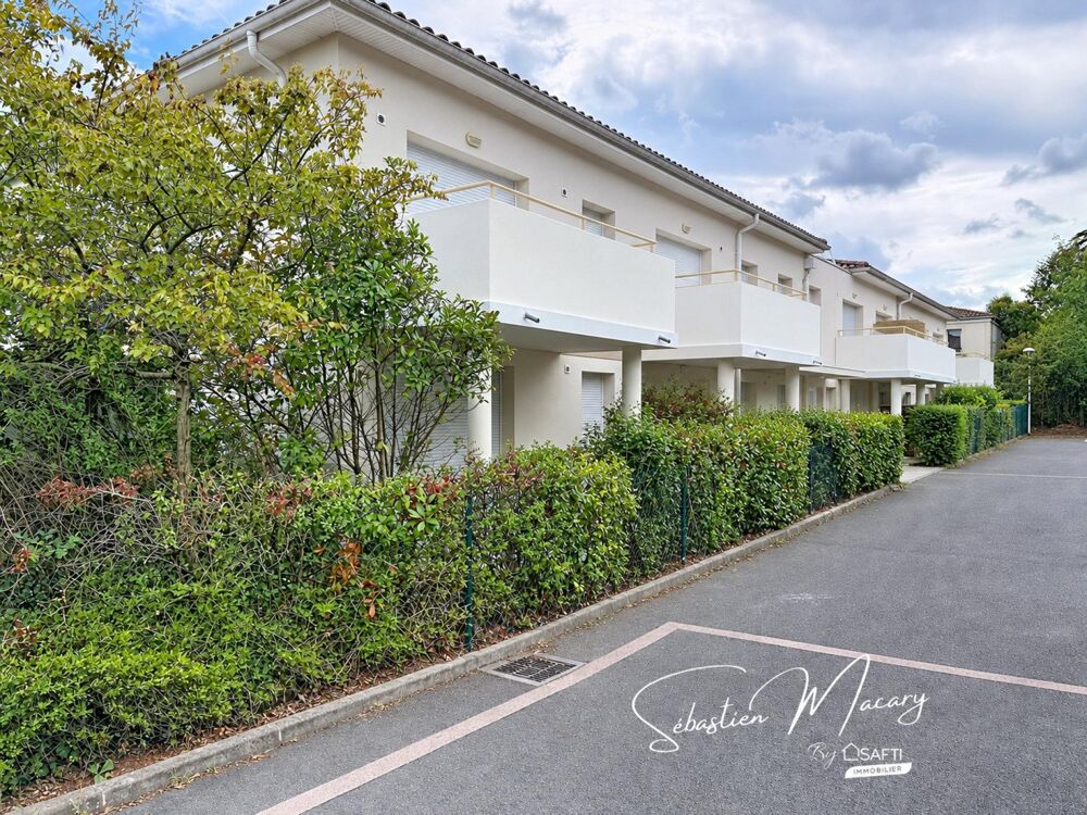 Vente Appartement Fargues St Hilaire - T2 avec balcon et parking Fargues-saint-hilaire