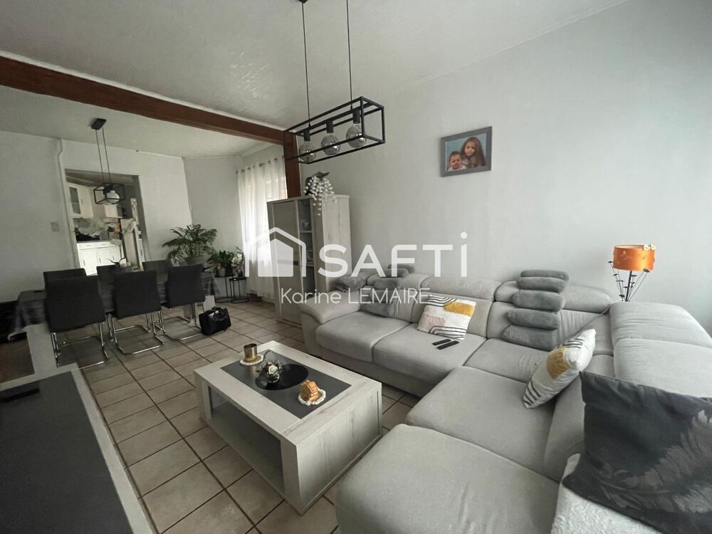 Vente Maison Maison semi individuelle 3 chambres où poser ses meubles. Hautmont