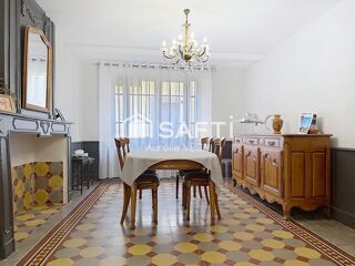  Maison à vendre 7 pièces 237 m²
