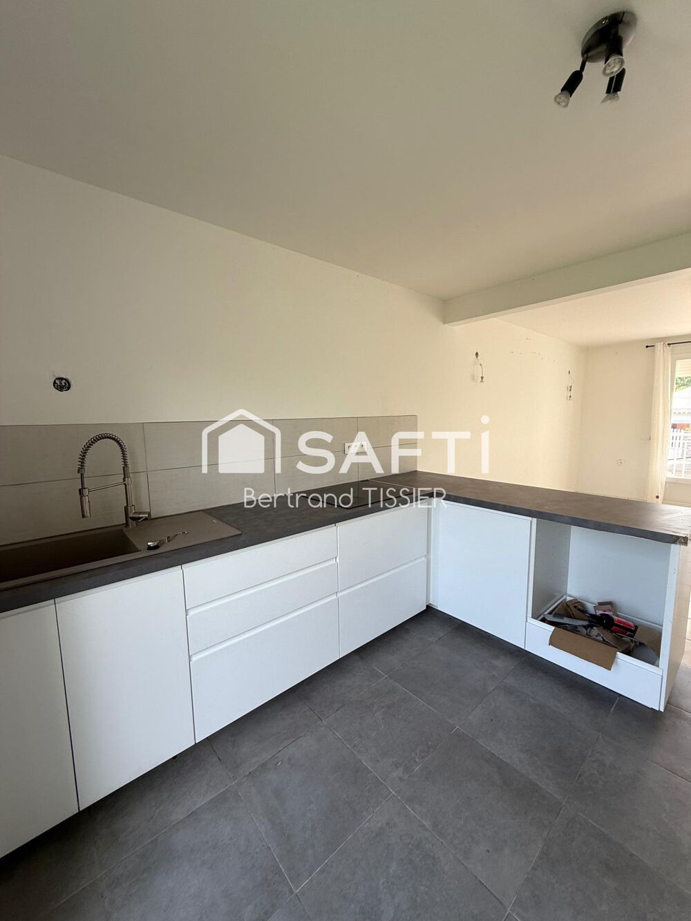 APPARTEMENT T3 RÉNOVÉ AVEC JARDIN, CALME ET VERDOYANT