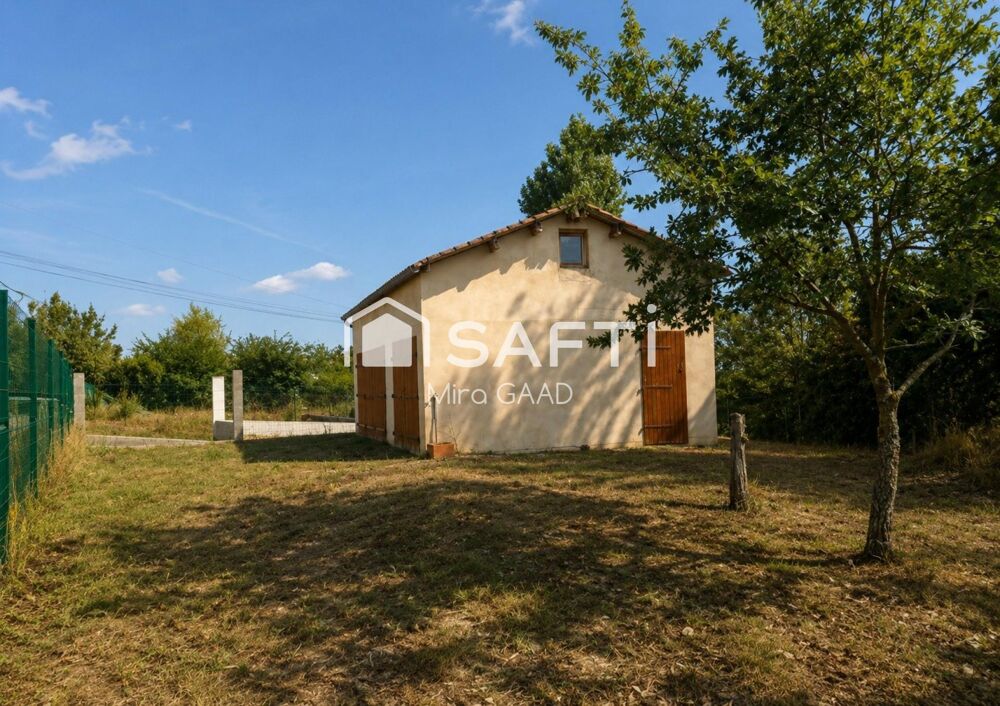 Vente Maison Grande dépendance avec 660 m2 de terrain au coeur du village Montastruc-la-conseillere