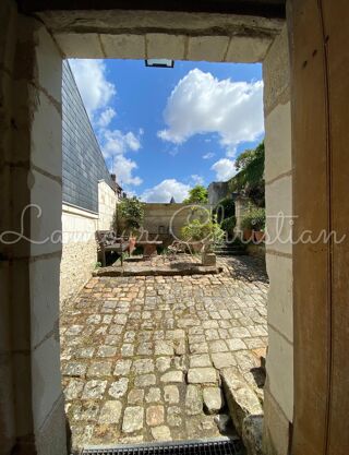  Maison  vendre 13 pices 360 m