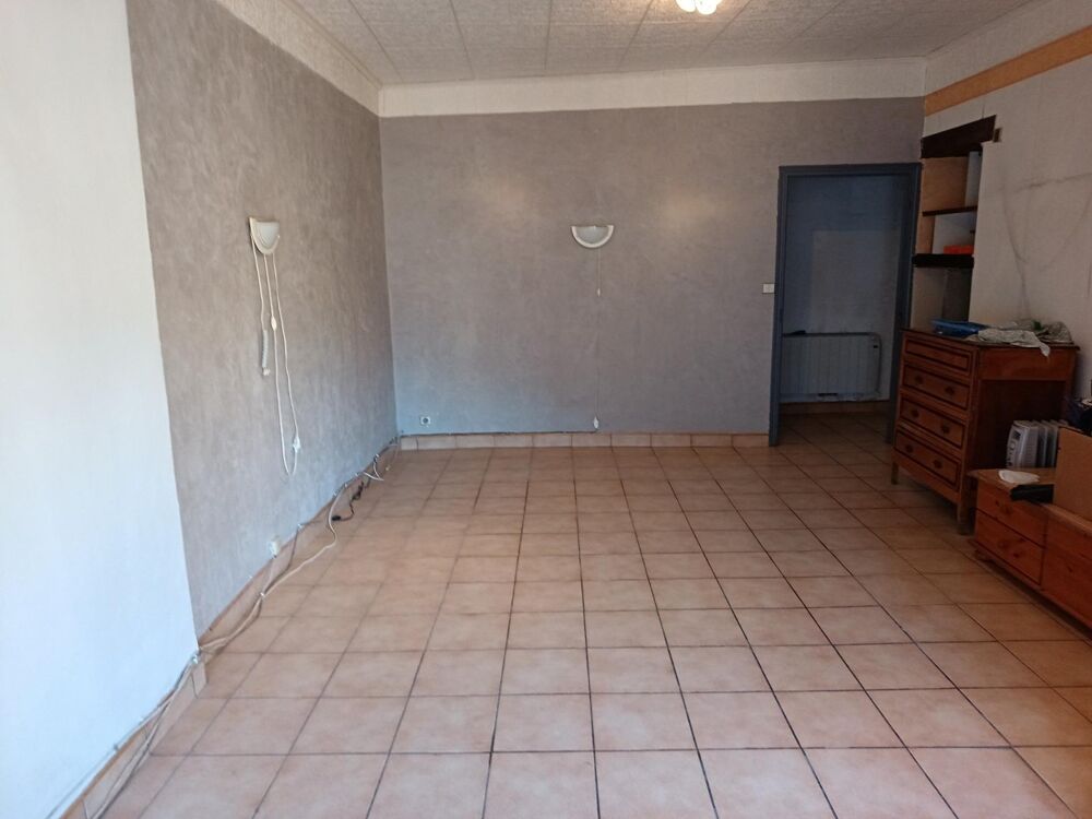 A saisir appartement au centre du village