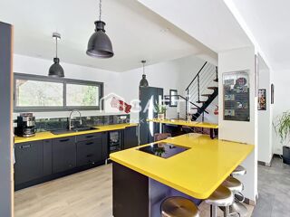  Maison à vendre 6 pièces 168 m²