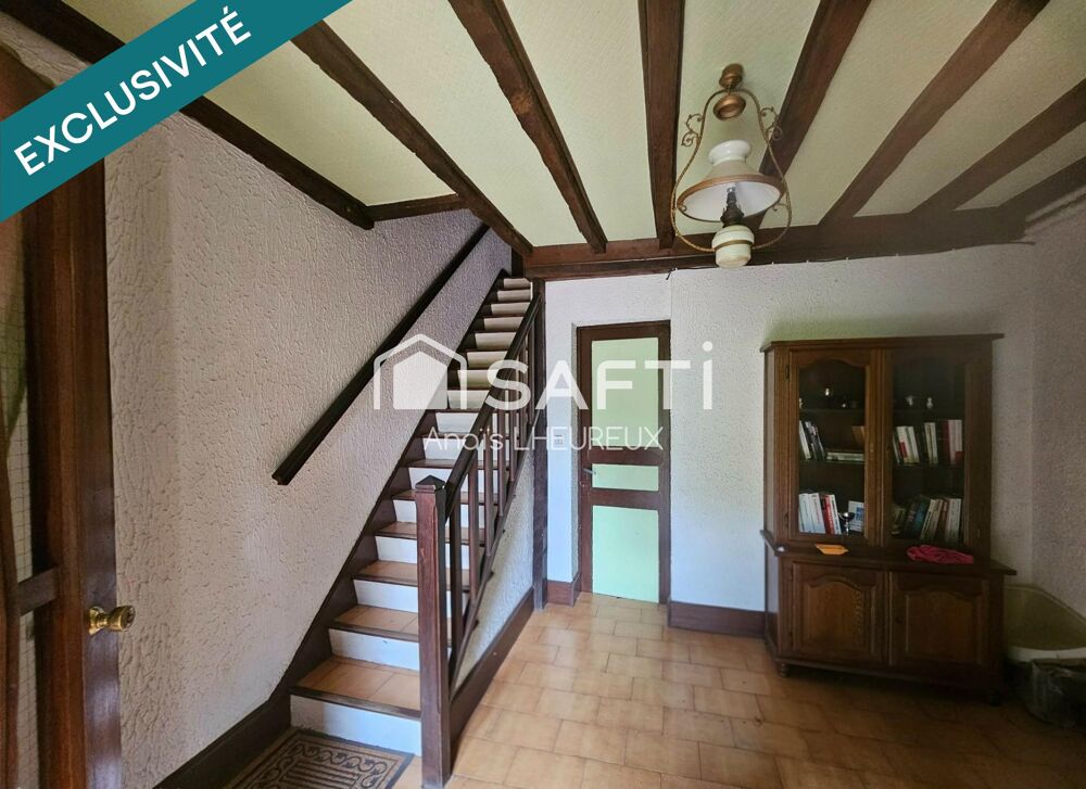 Maison de 213m2 à Lacrost avec local commercial