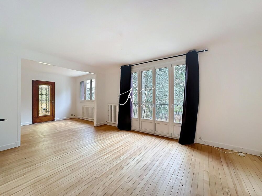 Vente Maison ensemble immobilier de 9 pièces avec une maison et une grande dépendance Neuville-sur-oise