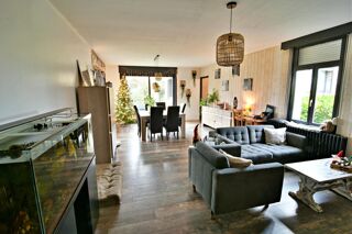  Maison � vendre 7 pi�ces 240 m�