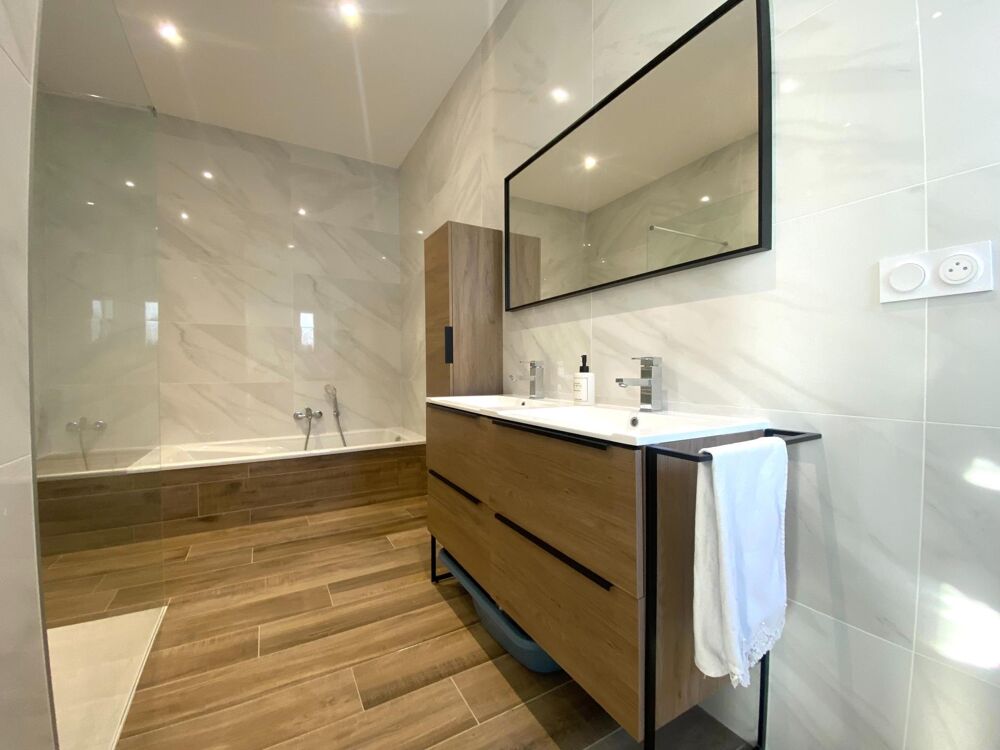 � vendre  Maison Dompierre-sur-Mer (17139)