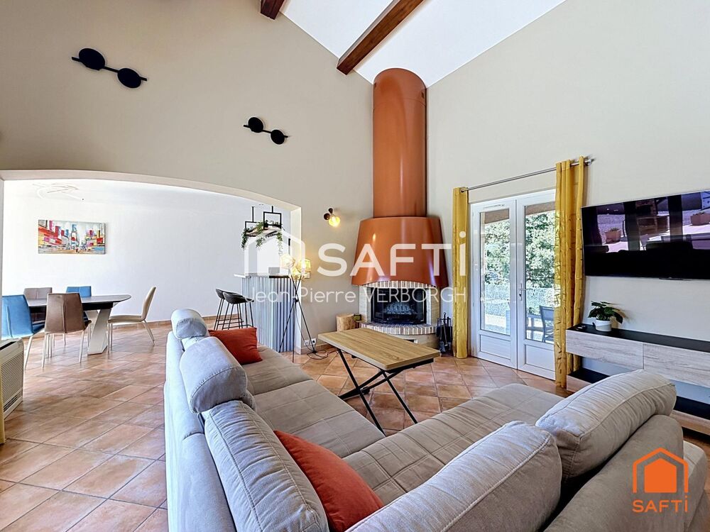 Vente Maison Villa de 114m² sur 1609m² de terrain avec piscine Aups
