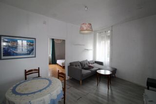  Immeuble � vendre 259 m�