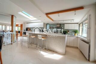  Appartement � vendre 4 pi�ces 122 m�