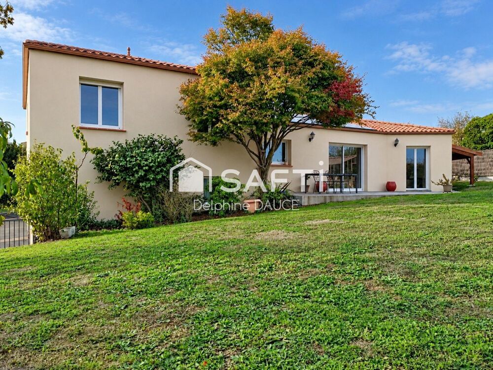 Vente Maison Maison familiale de 145 m² avec 4 chambres, géothermie et panneaux photovoltaïques – Liré (49270) Oree d'anjou