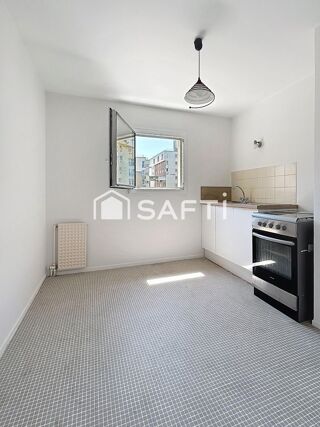  Appartement à vendre 4 pièces 77 m²