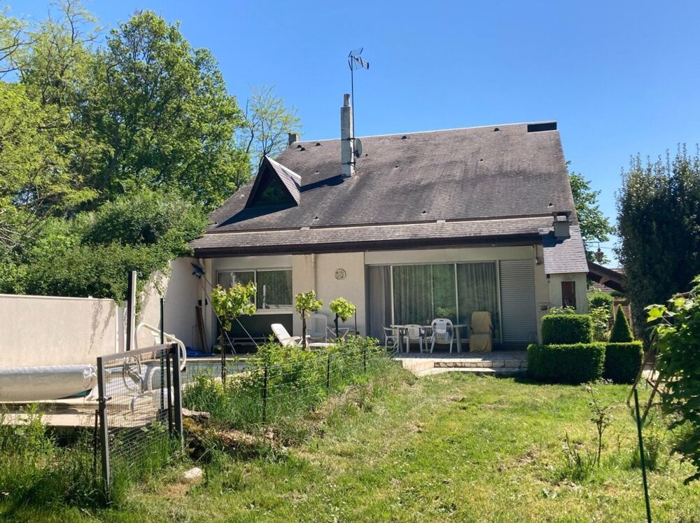 MAISON D'ARCHITECTE AVEC BEAUX VOLUMES